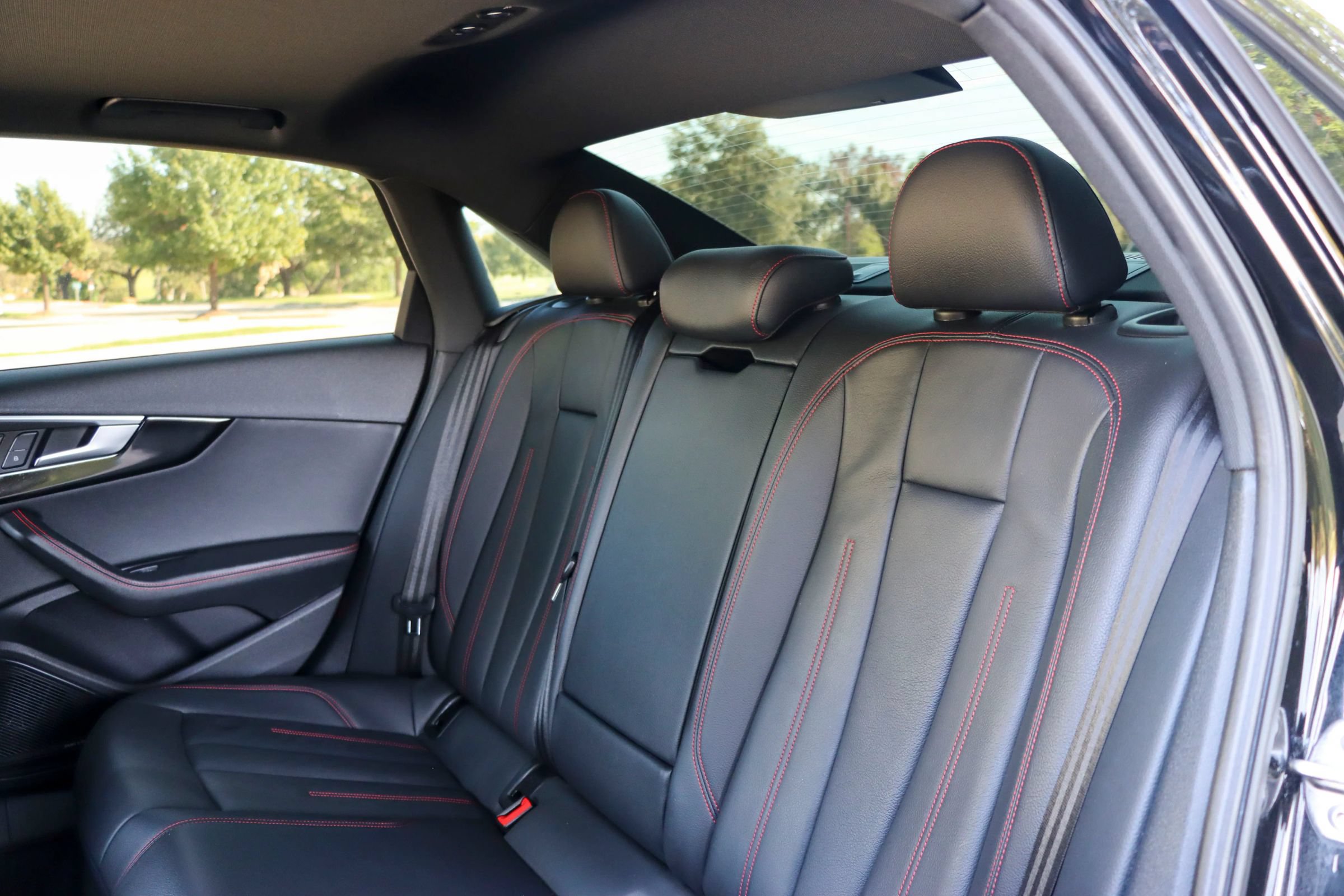 Used 2018 Audi A4 2.0T Premium Plus w/ Premium Plus Package AWD/4WD image 17