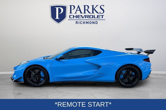 Certified 2024 Chevrolet Corvette E-Ray w/ Stealth Interior Trim Package AWD/4WD image 4