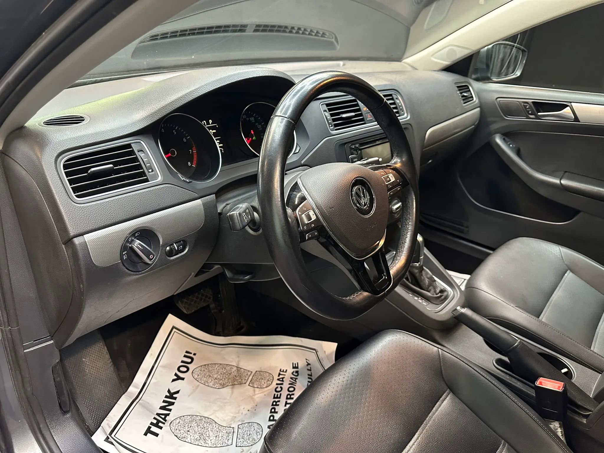 Used 2015 Volkswagen Jetta SE FWD image 11