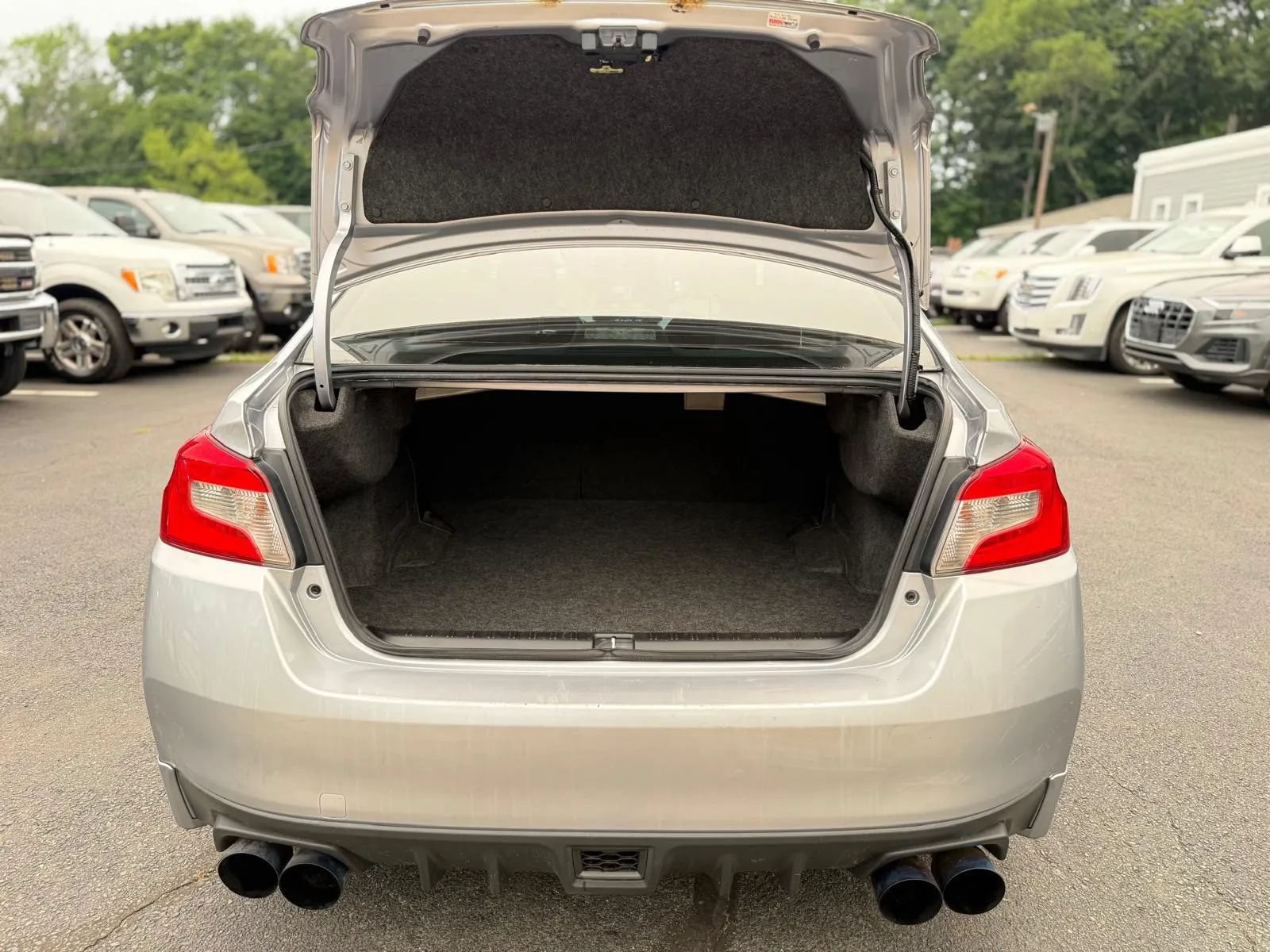 Used 2018 Subaru WRX AWD/4WD image 8