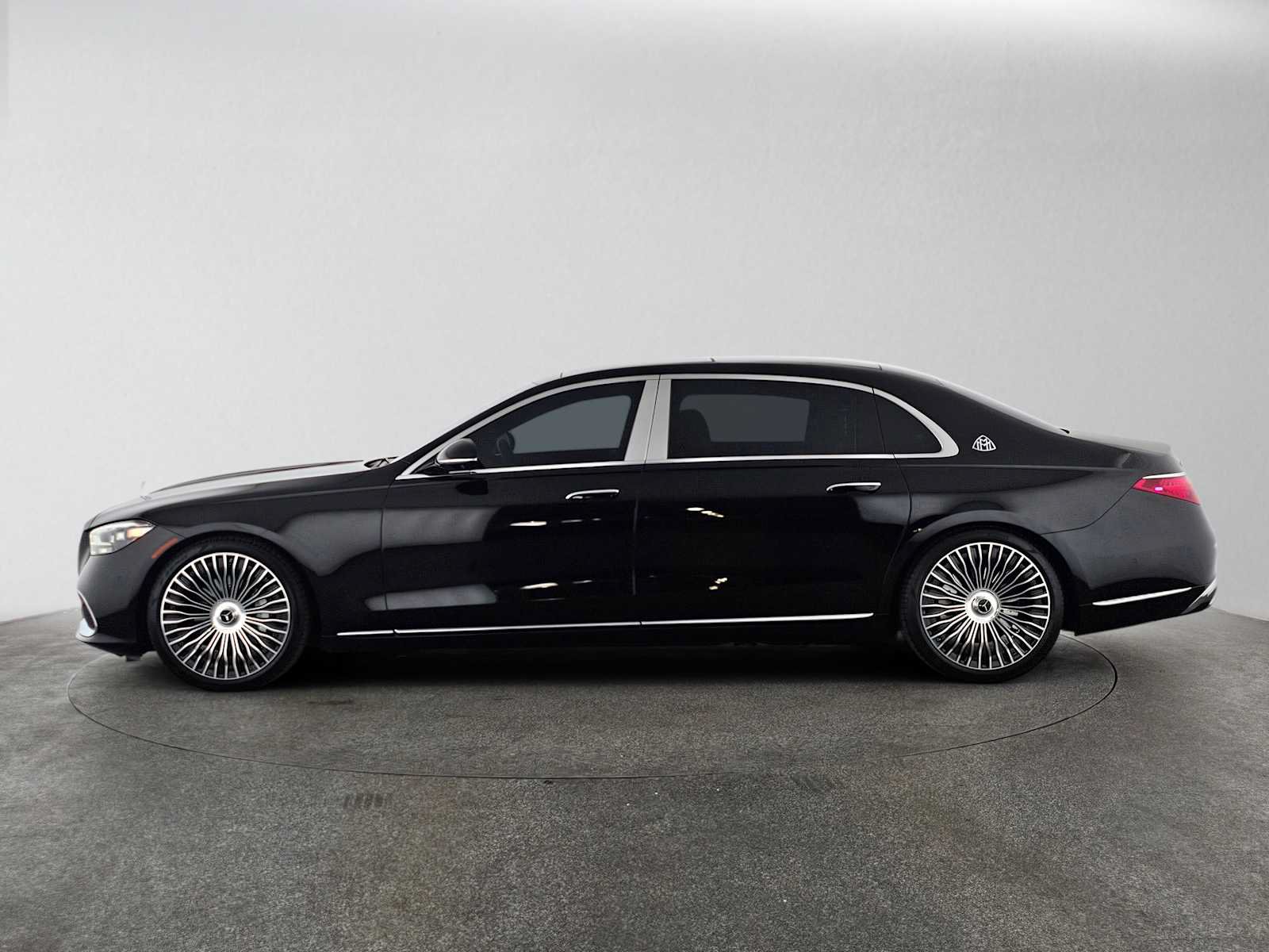 Used 2024 Mercedes-Benz Maybach S 580 4MATIC image 6