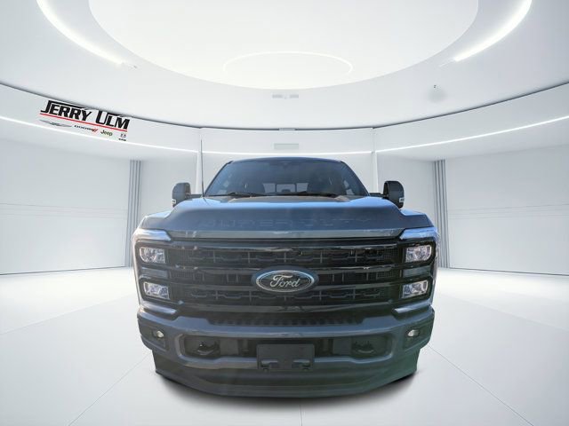 Used 2024 Ford F250 Lariat w/ Black Appearance Package image 6