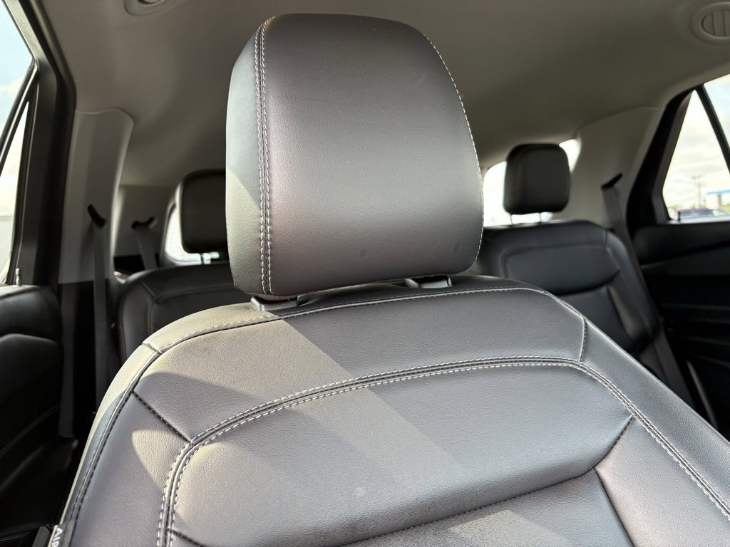 Used 2022 Ford Explorer XLT w/ Equipment Group 202A image 25