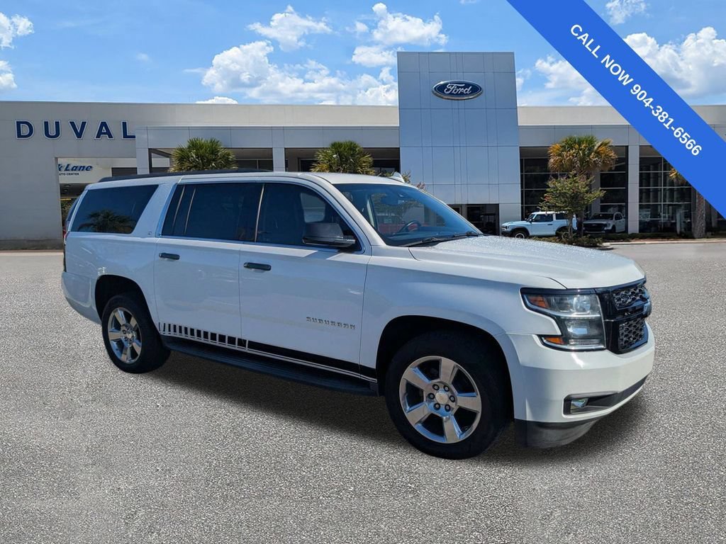 Used 2017 Chevrolet Suburban LT RWD image 2