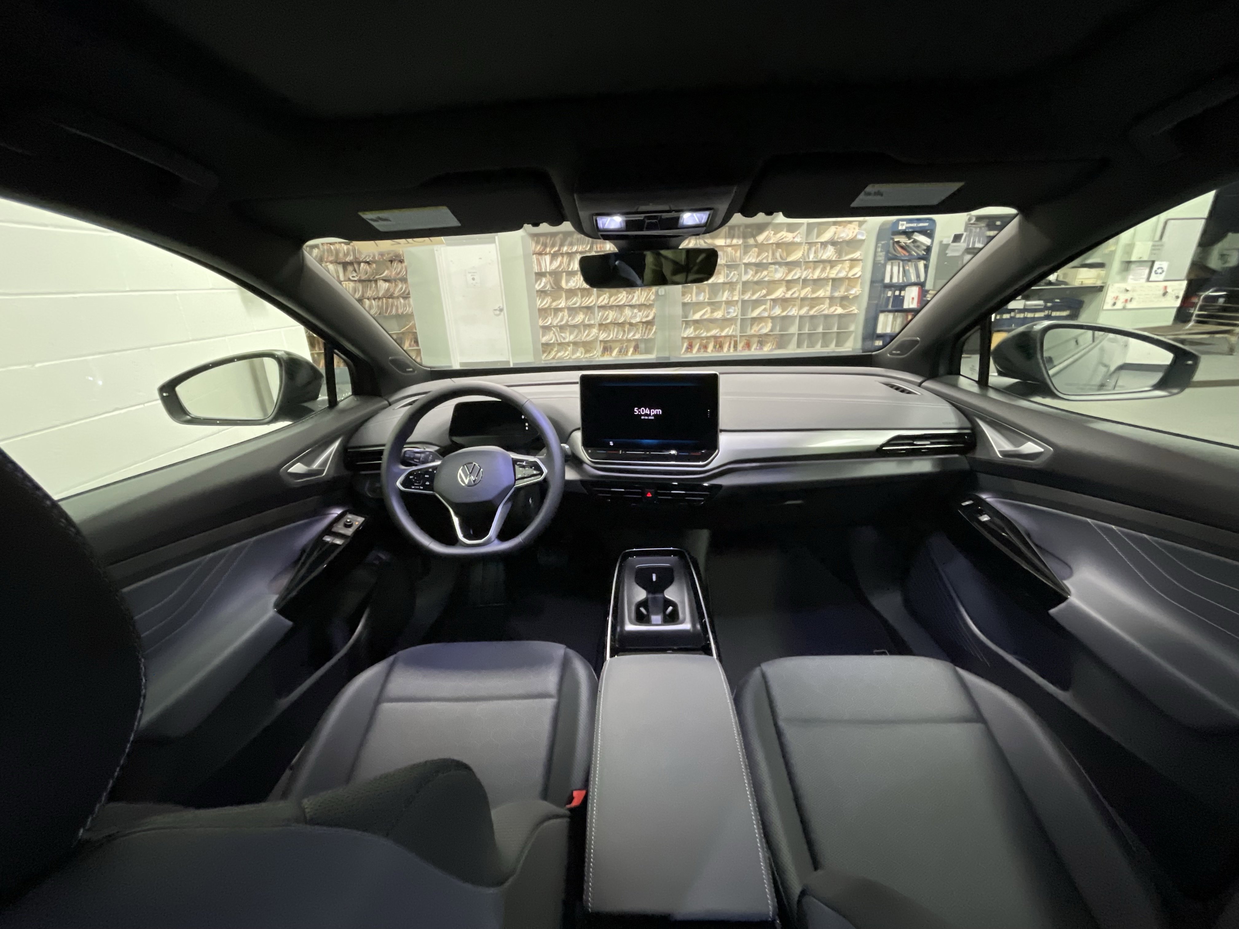 New 2025 Volkswagen ID.4 Pro S Plus AWD/4WD image 17
