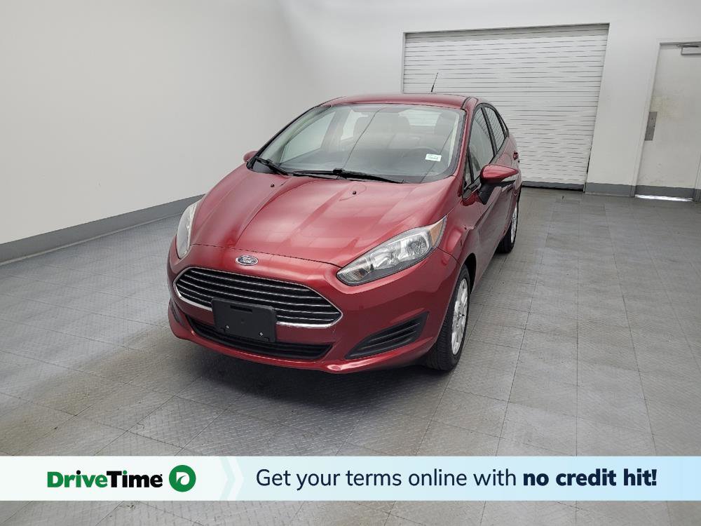 Used 2015 Ford Fiesta SE image 1