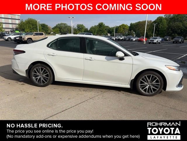Used 2024 Toyota Camry XLE w/ Cold Weather Package AWD/4WD image 4