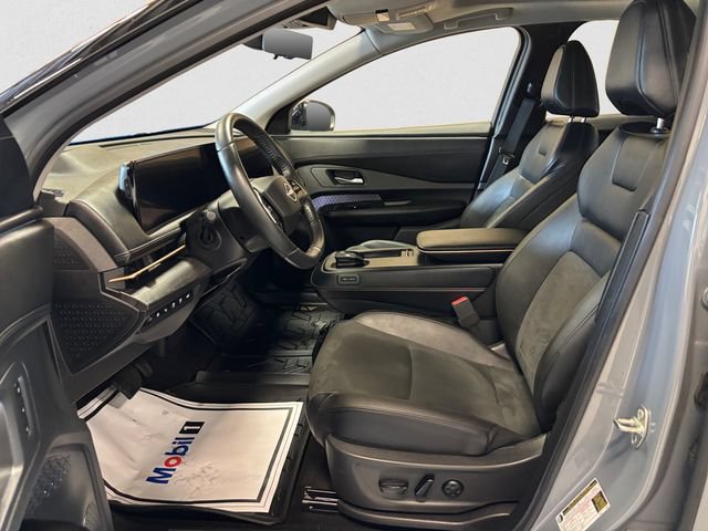 Certified 2024 Nissan Ariya AWD image 9