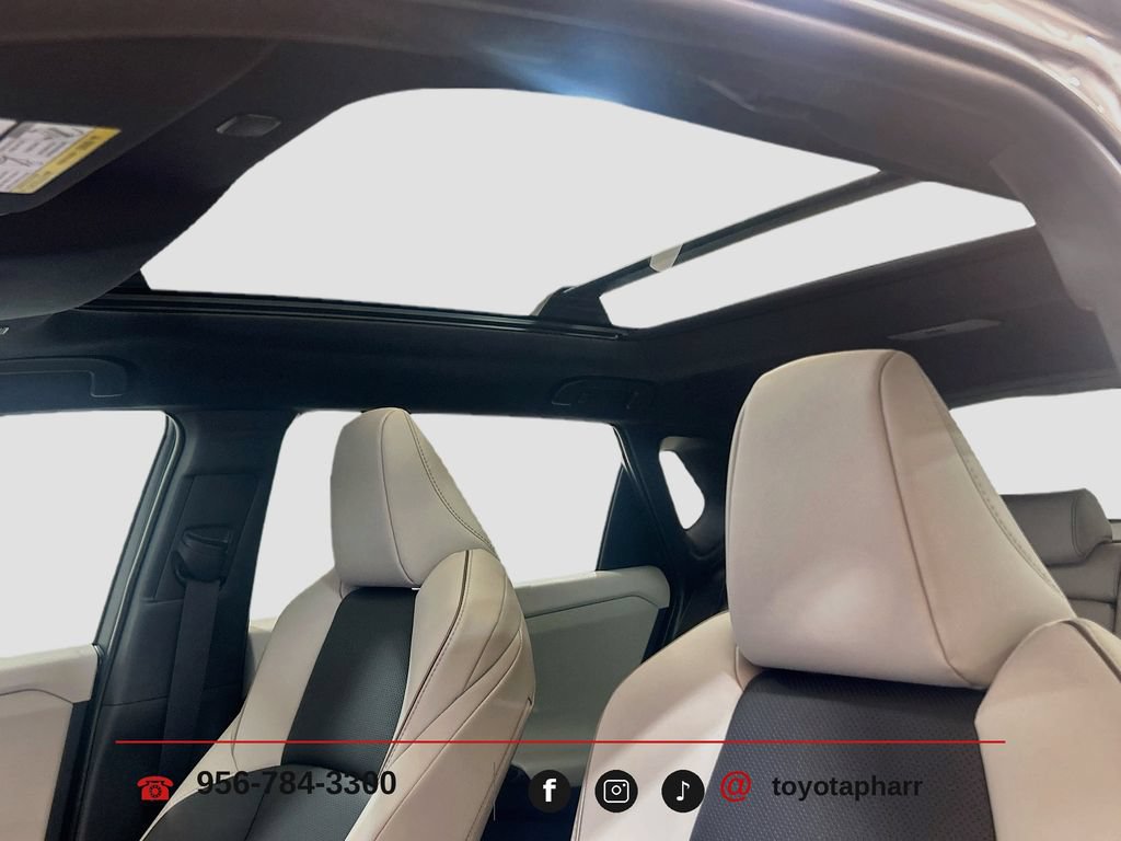 New 2026 Toyota bZ FWD image 21