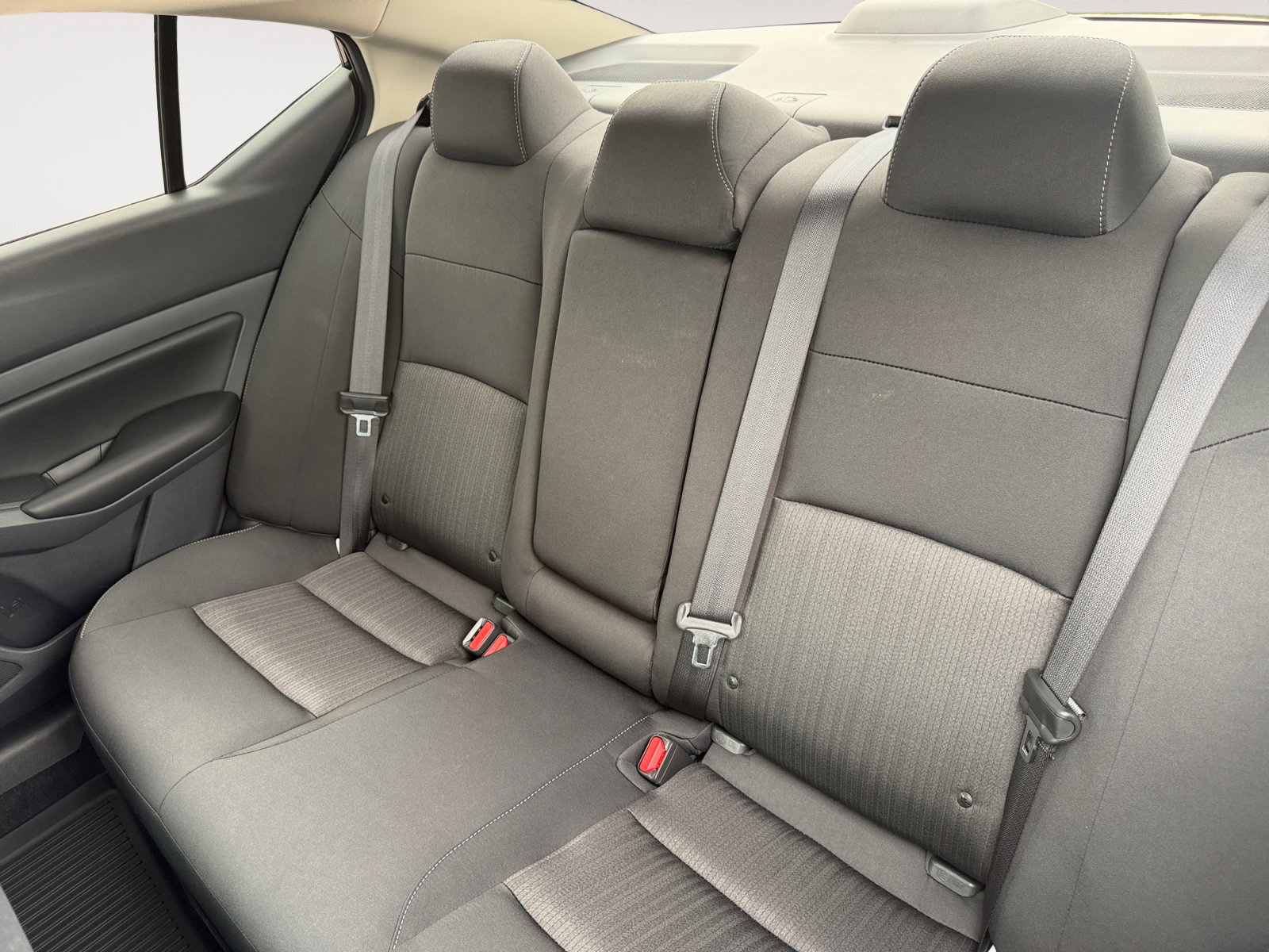 Used 2025 Nissan Altima 2.5 S image 23