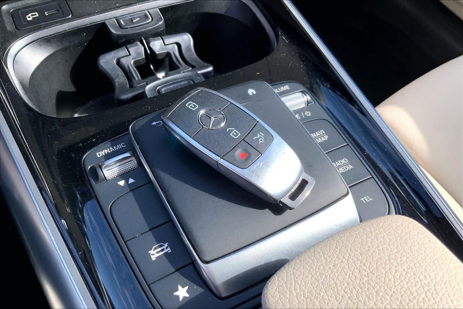 Used 2022 Mercedes-Benz GLA 250 4MATIC image 15