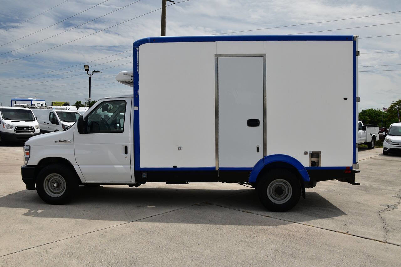 Used 2023 Ford E-350 and Econoline 350 Super Duty w/ Power Windows & Locks Group RWD image 4