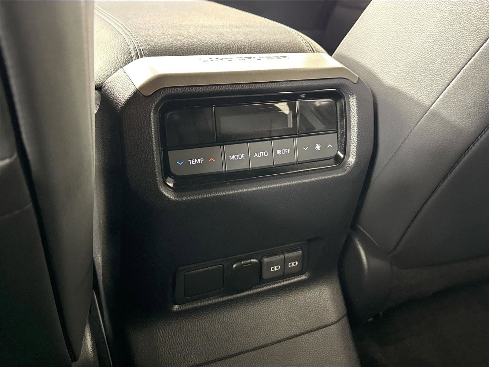 Certified 2024 Toyota Land Cruiser w/ Premium Package AWD/4WD image 37