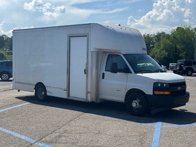 Used 2021 Chevrolet Express 3500 w/ Power Convenience Package RWD image 27