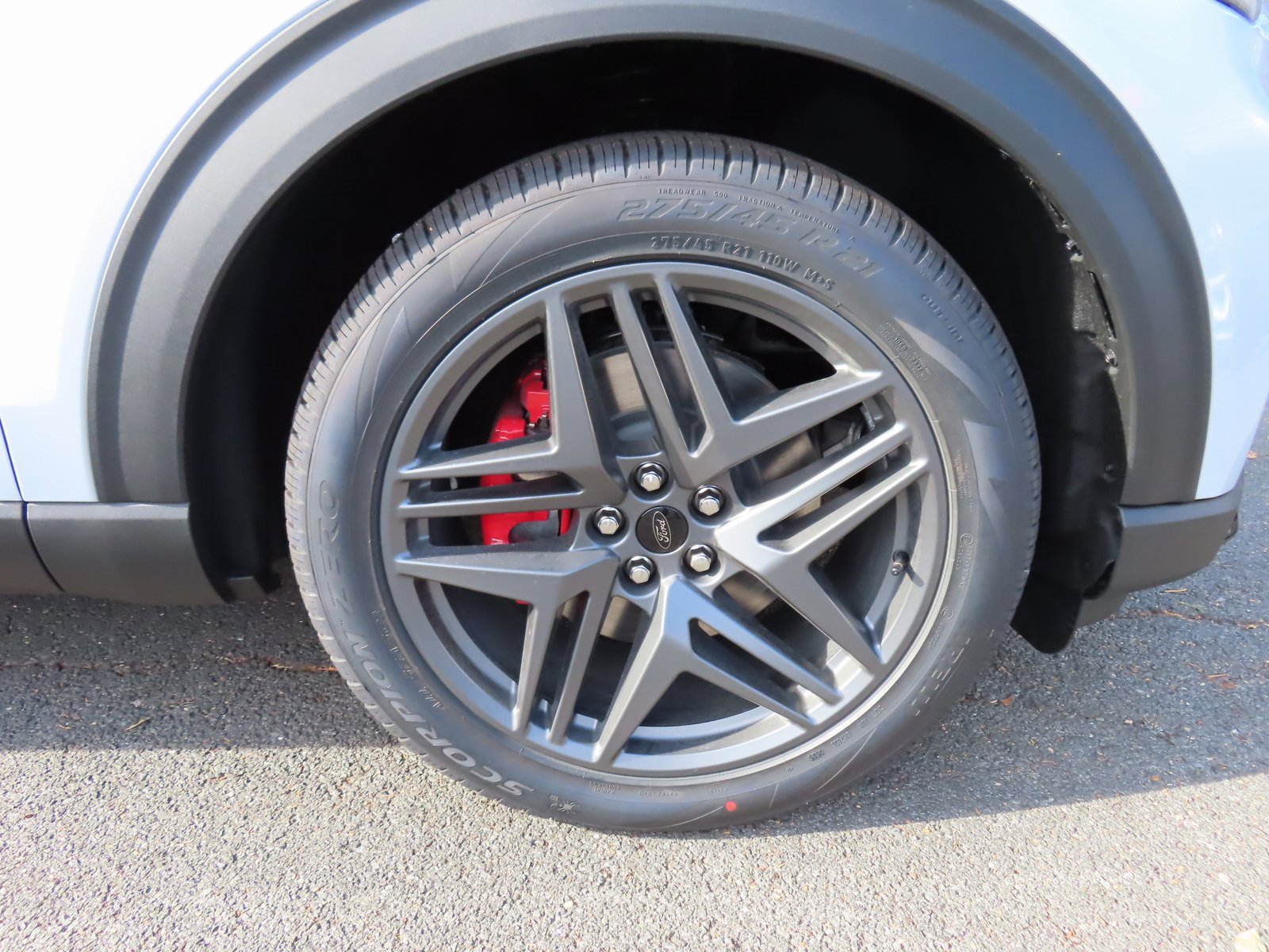 New 2026 Ford Explorer ST w/ Sun And Sound Package image 7