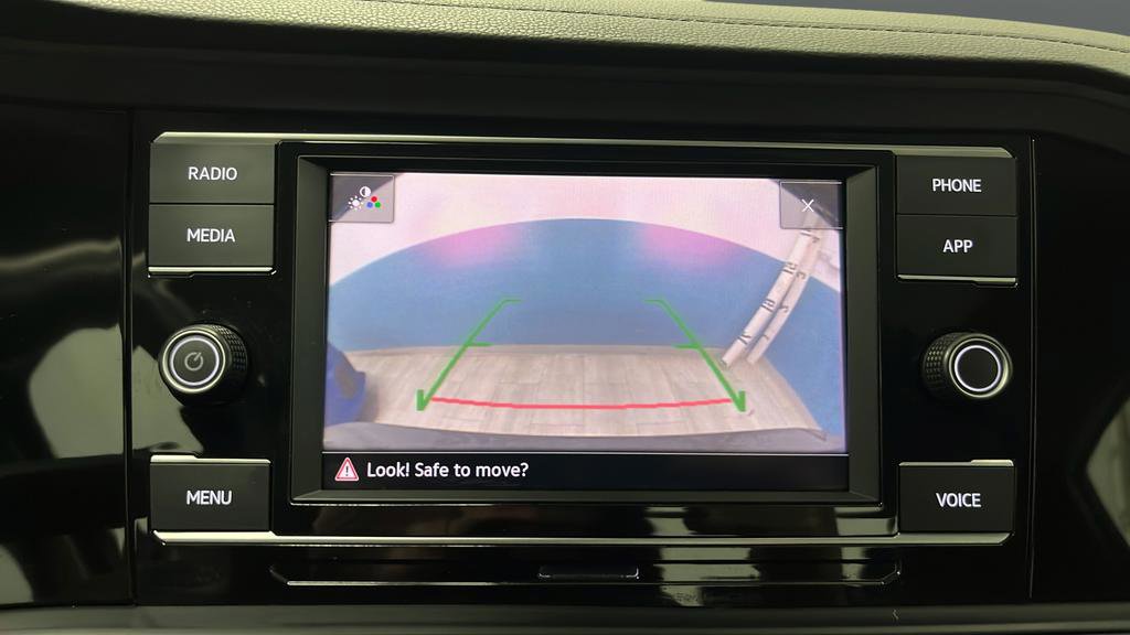 Used 2024 Volkswagen Jetta SE w/ Panoramic Sunroof Package FWD image 14