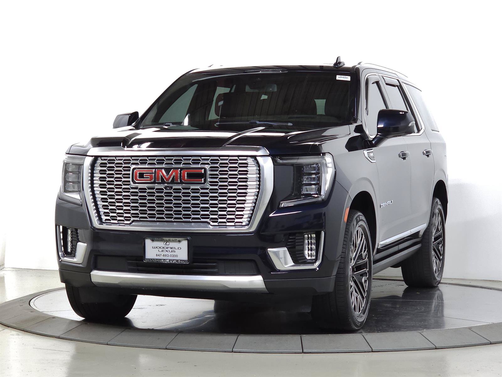 Used 2021 GMC Yukon Denali AWD/4WD image 4