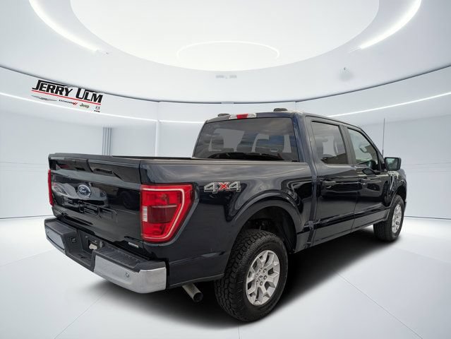 Used 2023 Ford F150 XLT AWD/4WD image 3