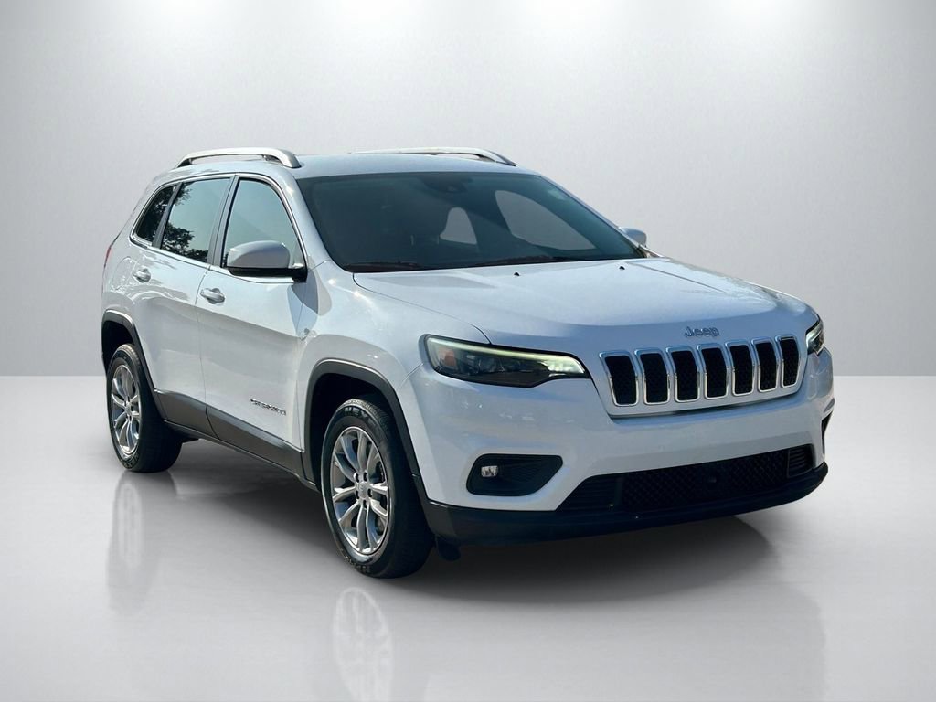Used 2021 Jeep Cherokee Latitude Lux FWD image 3
