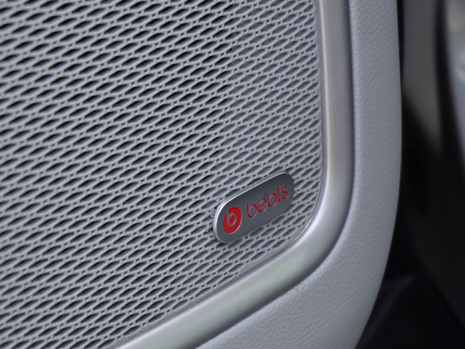 Used 2017 Jeep Compass Limited image 21