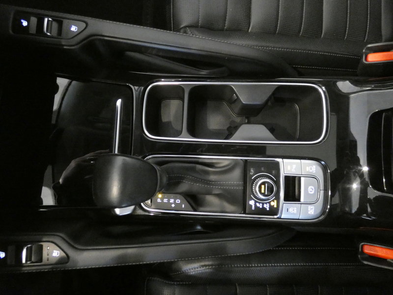 Used 2022 Kia Telluride SX image 17