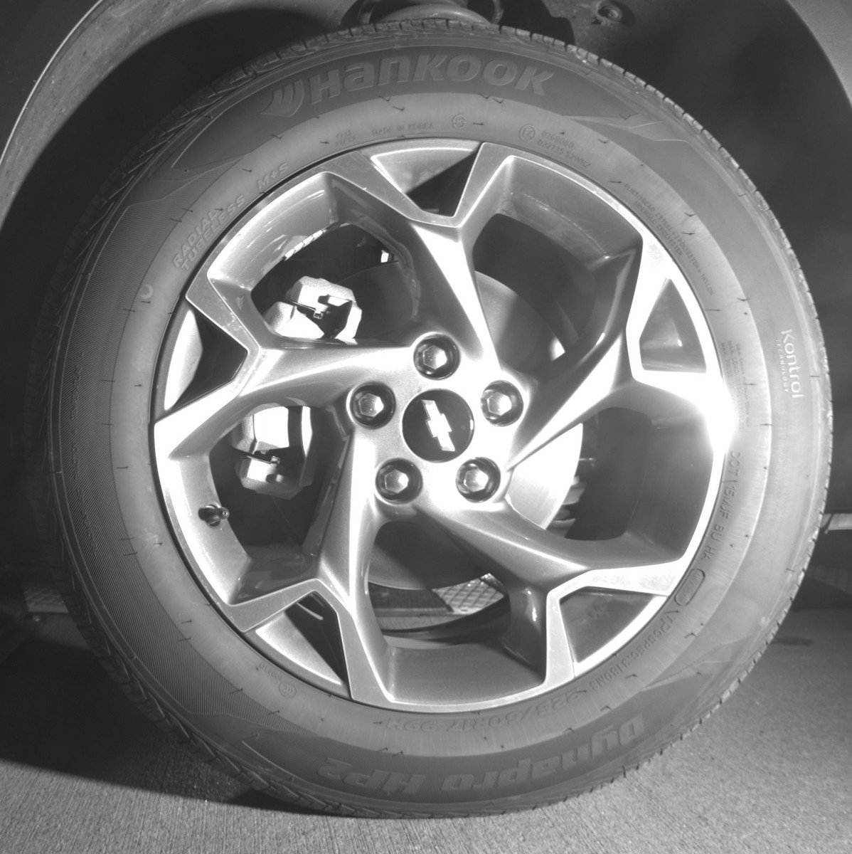 Used 2025 Chevrolet Trax LT FWD image 12