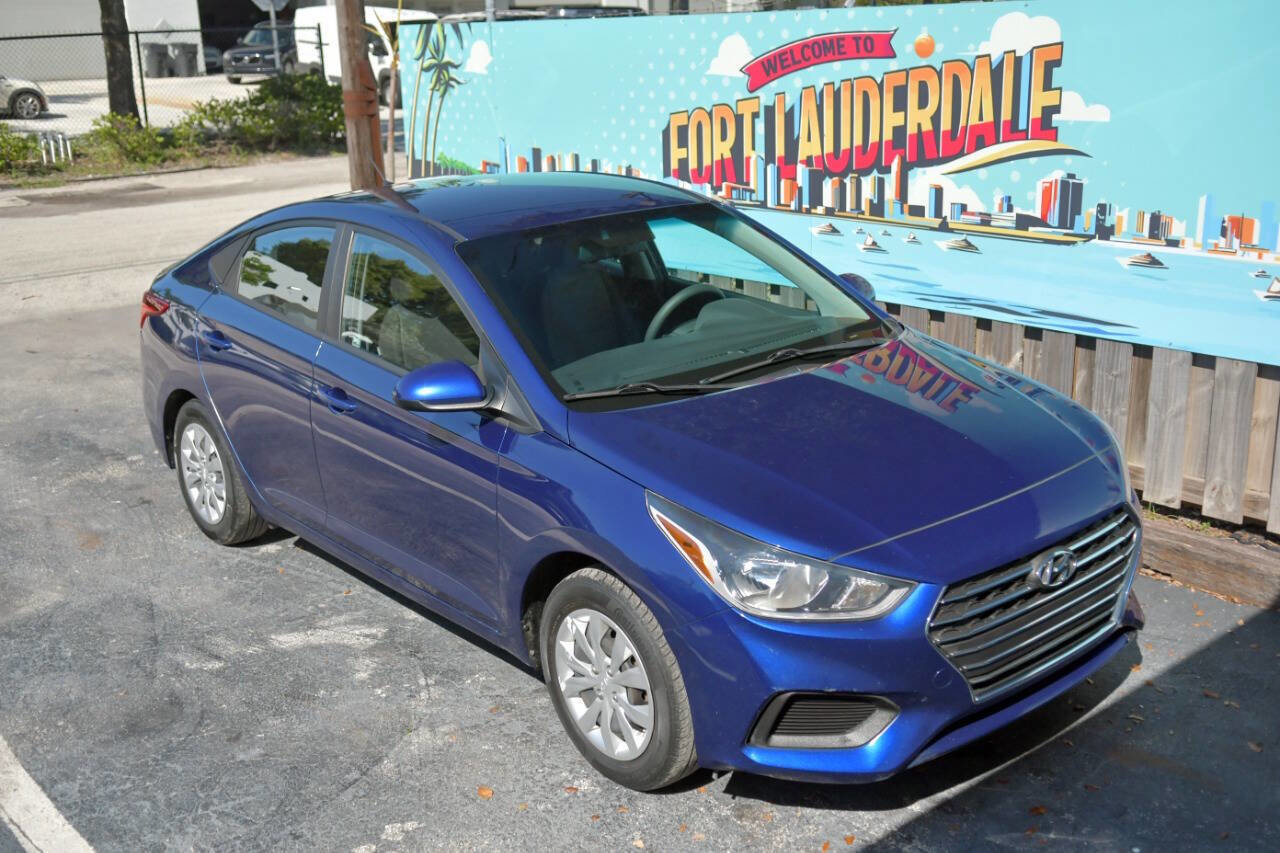 Used 2019 Hyundai Accent SE image 27