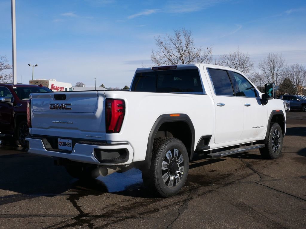New 2026 GMC Sierra 3500 Denali w/ Denali Reserve Package image 4