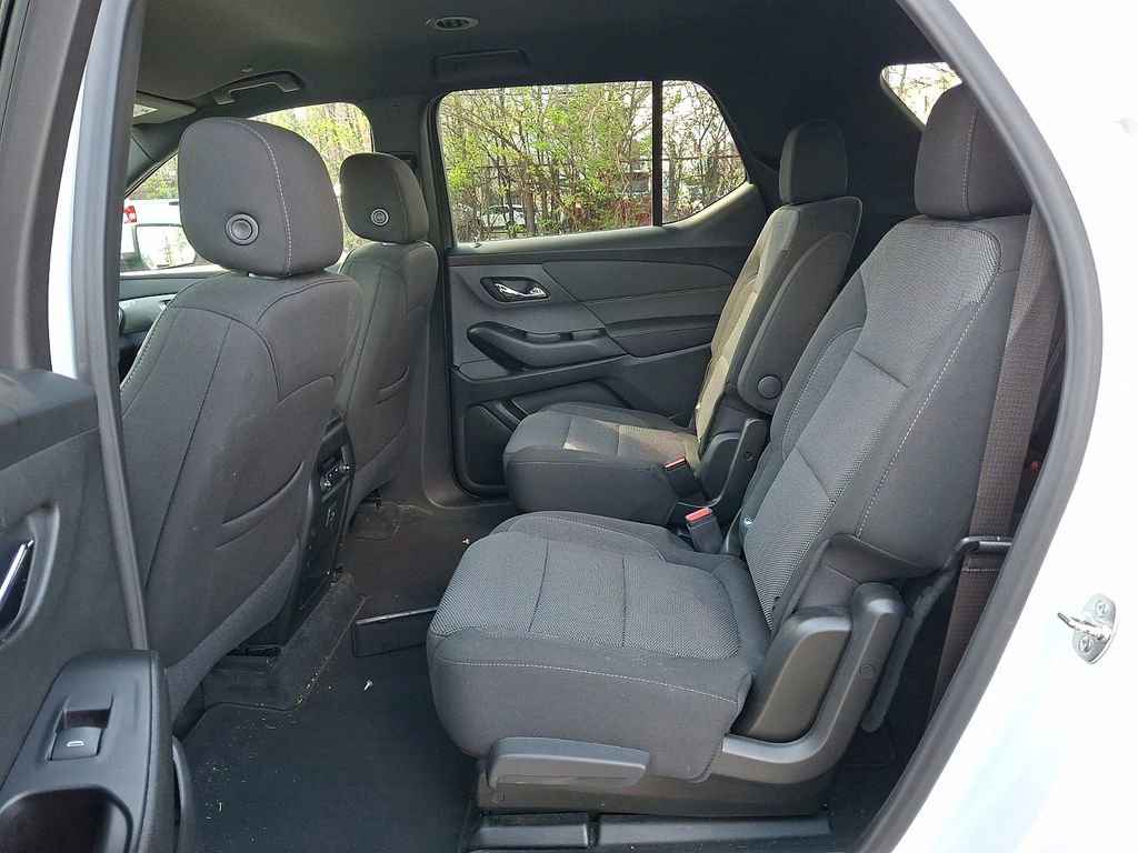 Certified 2024 Chevrolet Traverse LT image 11