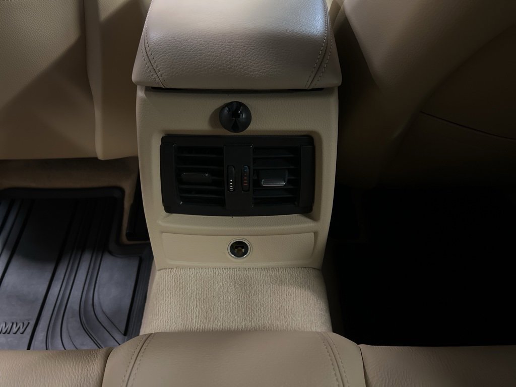 Used 2014 BMW 435i Convertible image 30