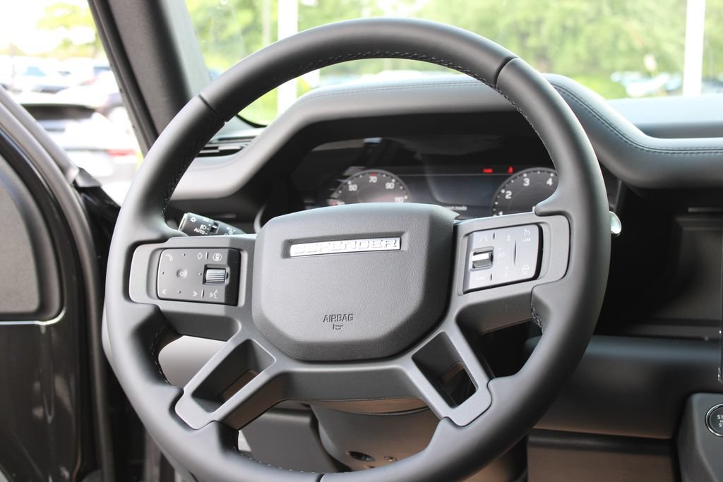 New 2026 Land Rover Defender 110 S AWD/4WD image 10
