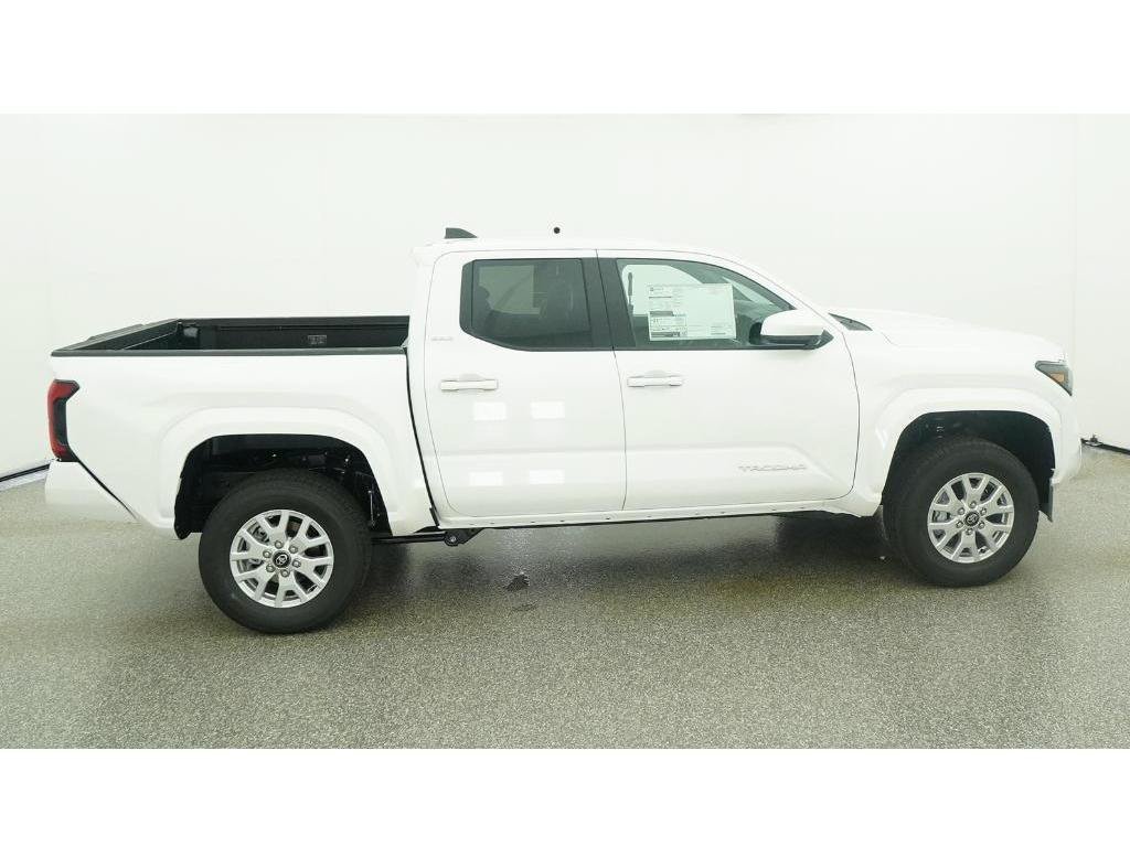 New 2026 Toyota Tacoma SR5 AWD/4WD image 11