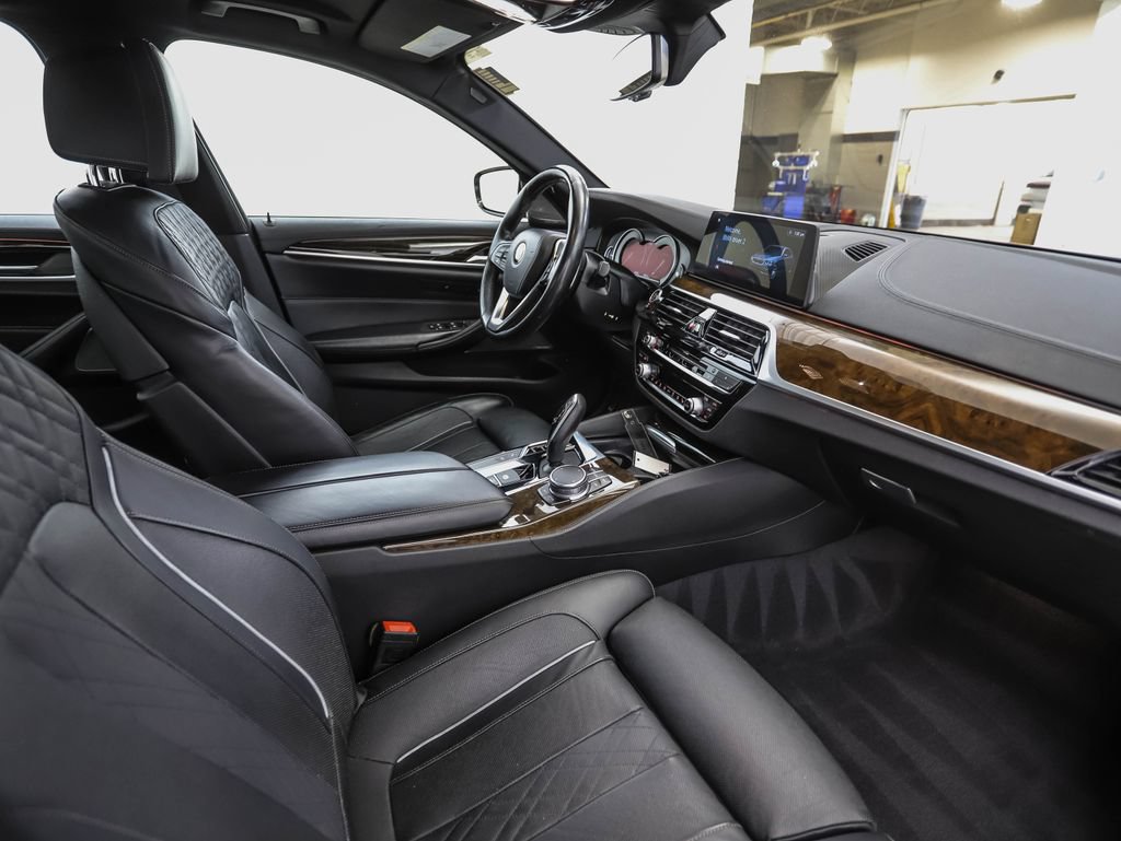 Used 2017 BMW 530i RWD image 25