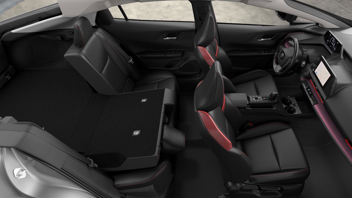 New 2026 Toyota Prius Plug-In Hybrid image 35