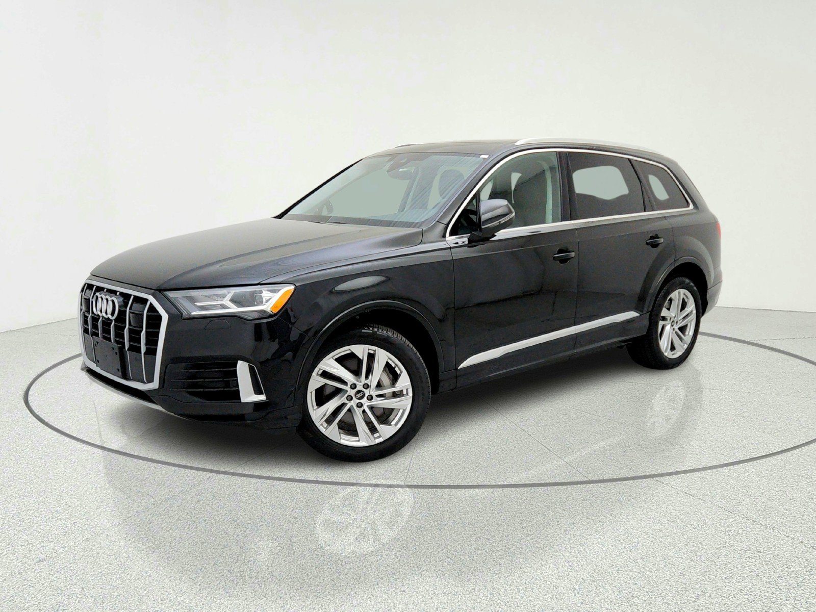 Used 2023 Audi Q7 3.0T Premium Plus w/ Premium Plus Package AWD/4WD image 1