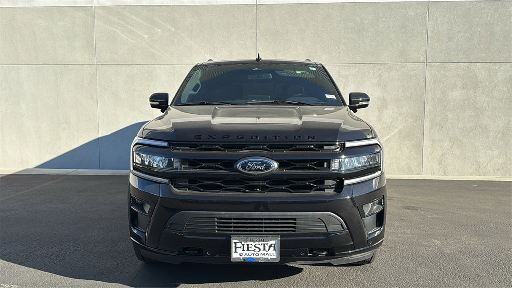 Certified 2024 Ford Expedition Limited image 2
