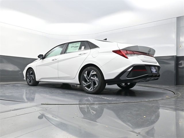 New 2026 Hyundai Elantra Limited image 36