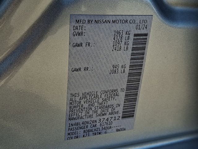 Used 2024 Nissan Altima 2.5 SV image 25