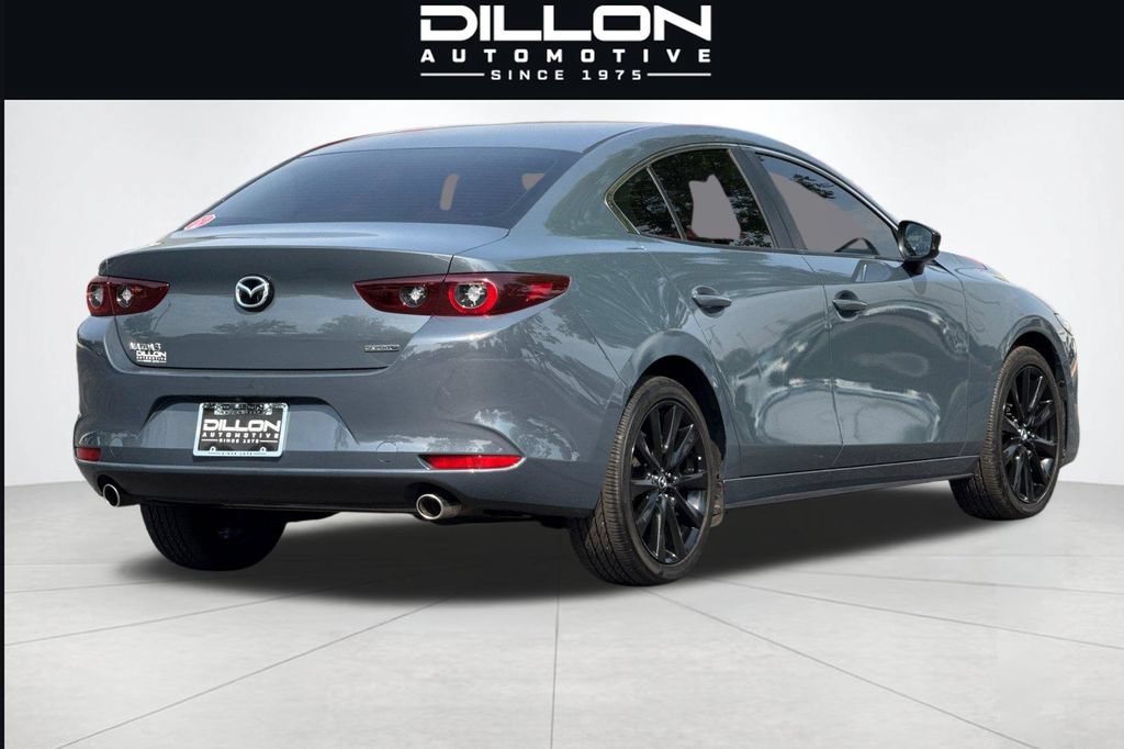 Certified 2022 MAZDA MAZDA3 s FWD image 4