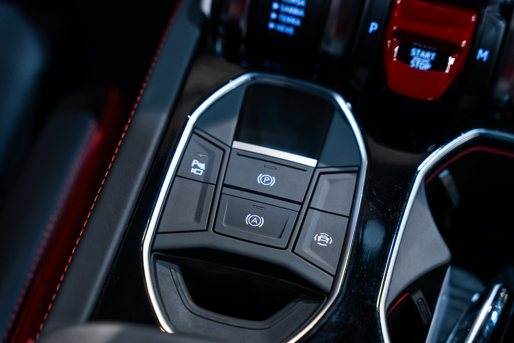 Used 2023 Lamborghini Urus S AWD/4WD image 38