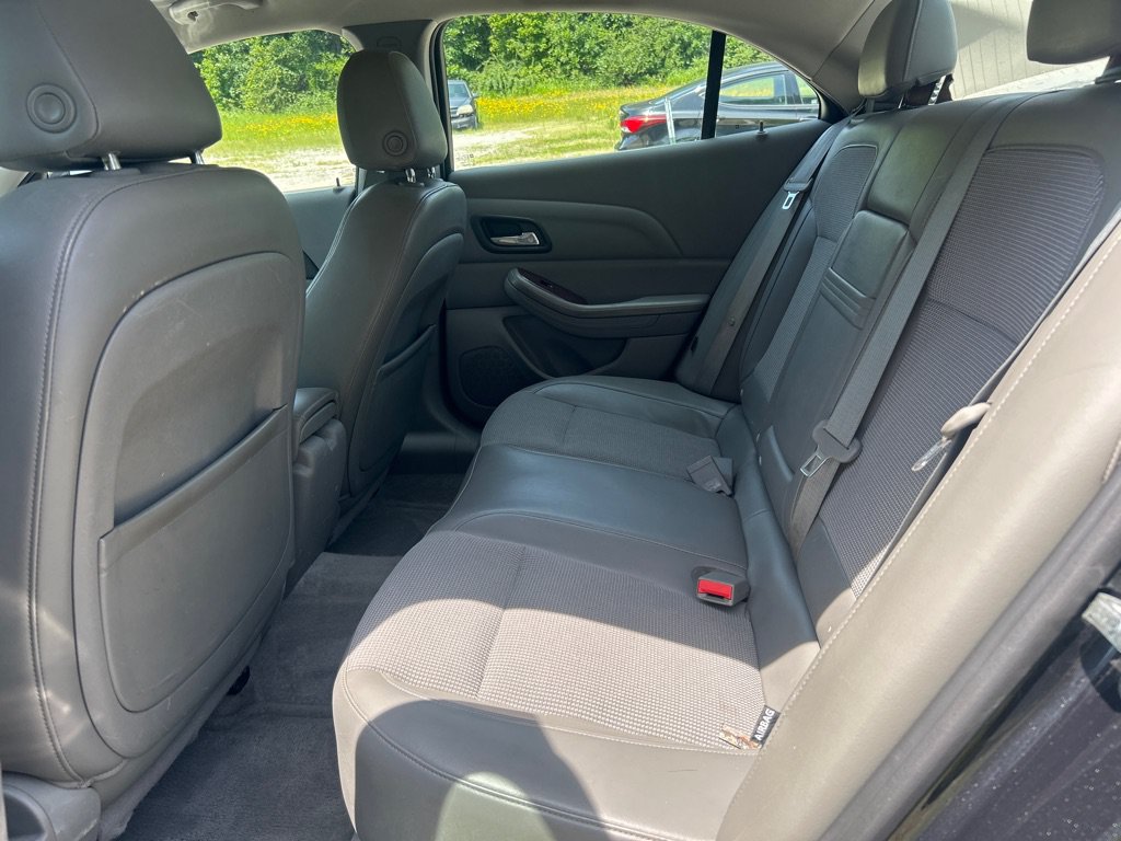 Used 2013 Chevrolet Malibu Eco w/ Power Convenience Package FWD image 16