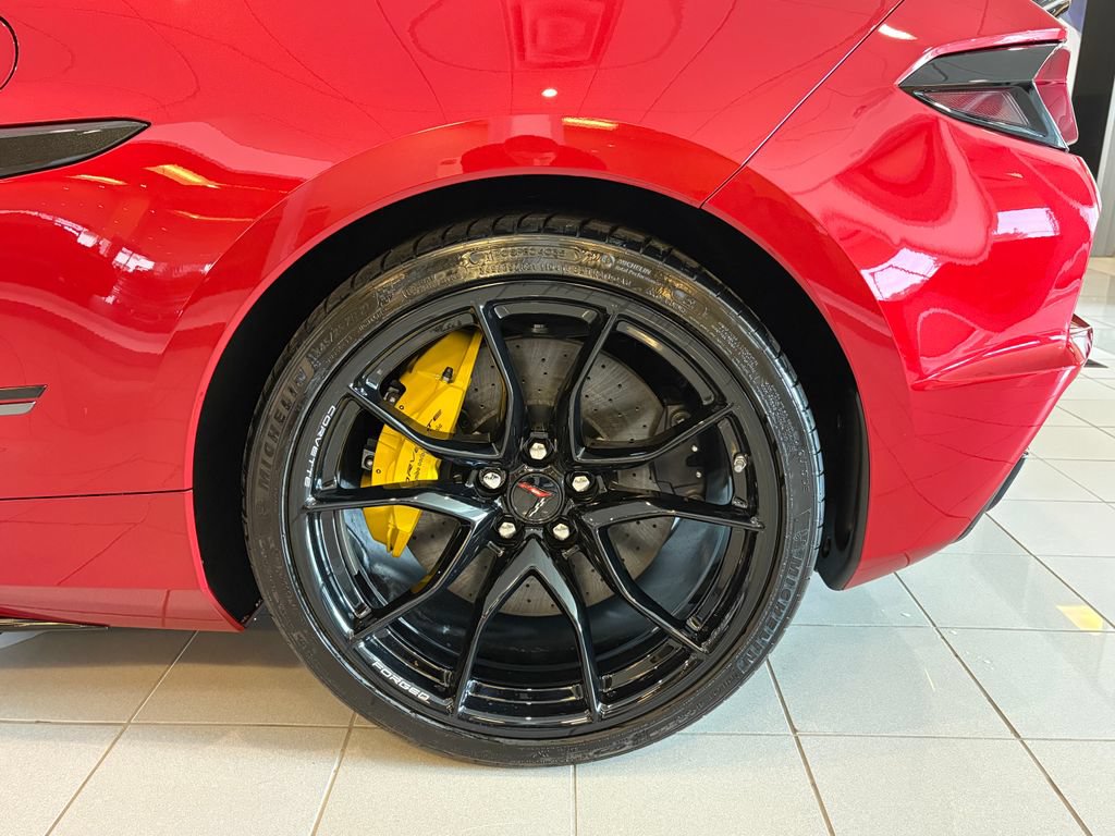 New 2027 Chevrolet Corvette Grand Sport w/ Z52 Sport Performance Package RWD image 19