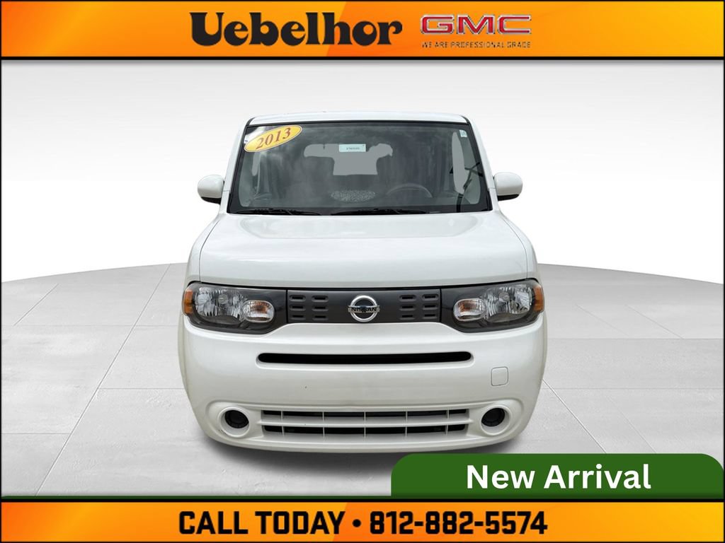 Used 2013 Nissan Cube 1.8 S w/ Interior Designer Pkg FWD image 11