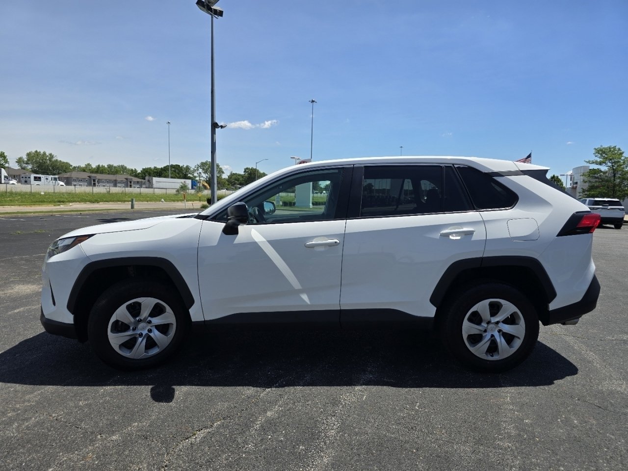 Certified 2024 Toyota RAV4 LE AWD/4WD image 11