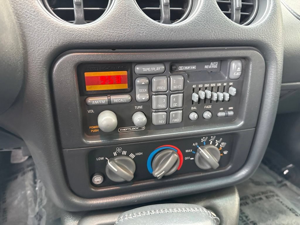 Used 1995 Pontiac Firebird Trans Am RWD image 14