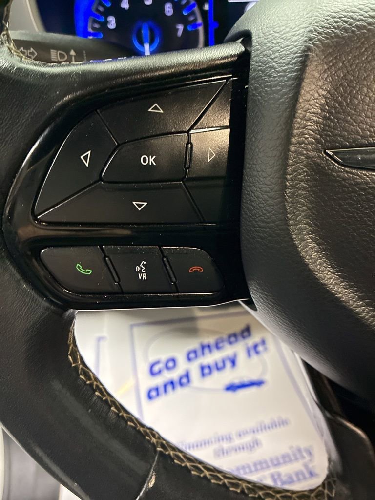 Used 2020 Chrysler Pacifica Touring w/ S Appearance Package image 16