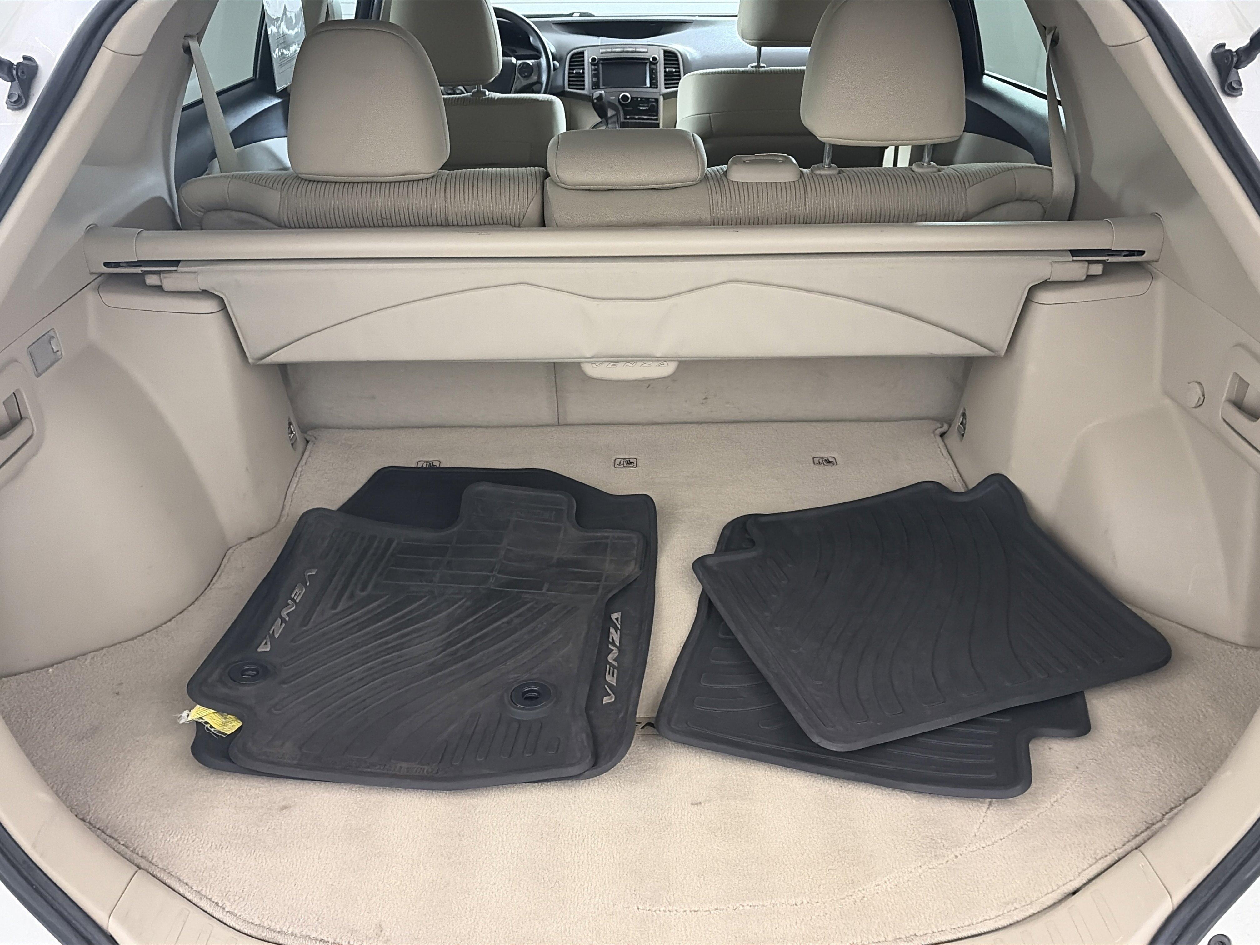 Used 2013 Toyota Venza LE image 28