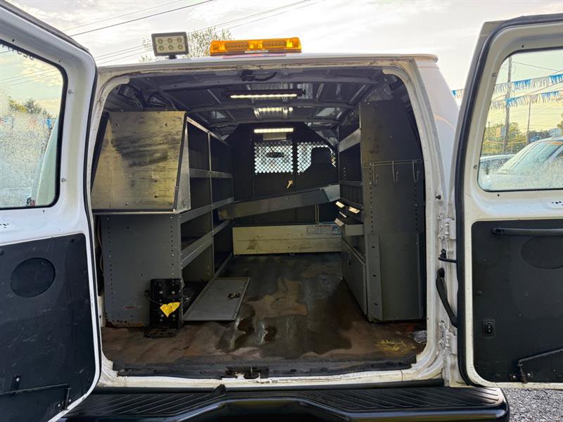 Used 2014 Ford E-150 and Econoline 150 E-150 w/ Power Group image 25