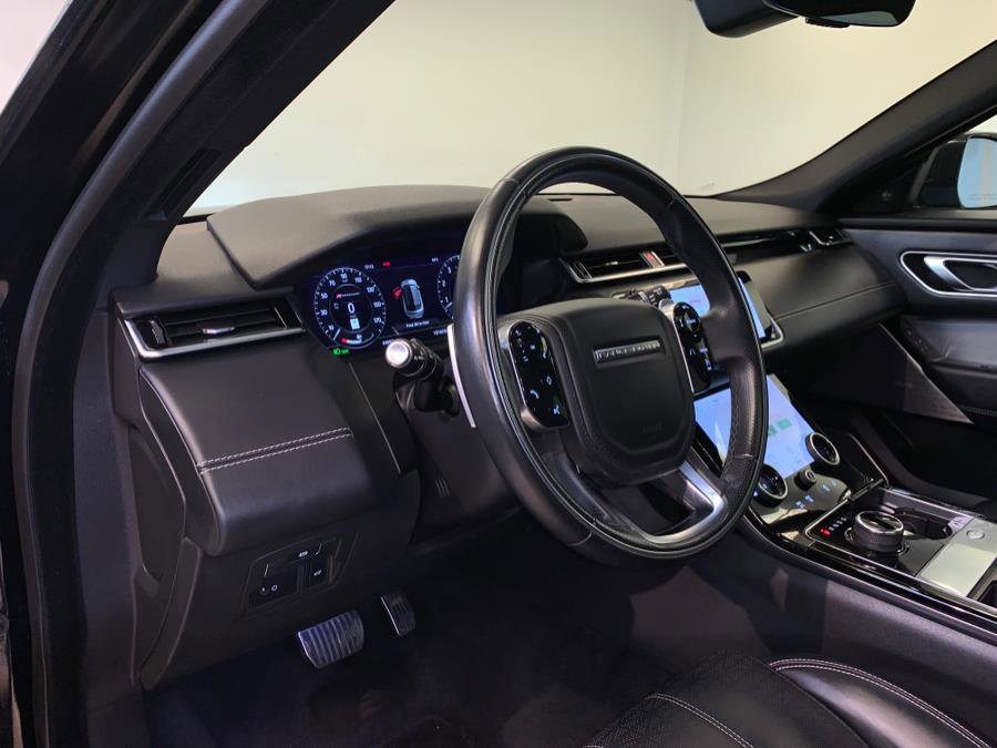 Used 2020 Land Rover Range Rover Velar R-Dynamic HSE image 16