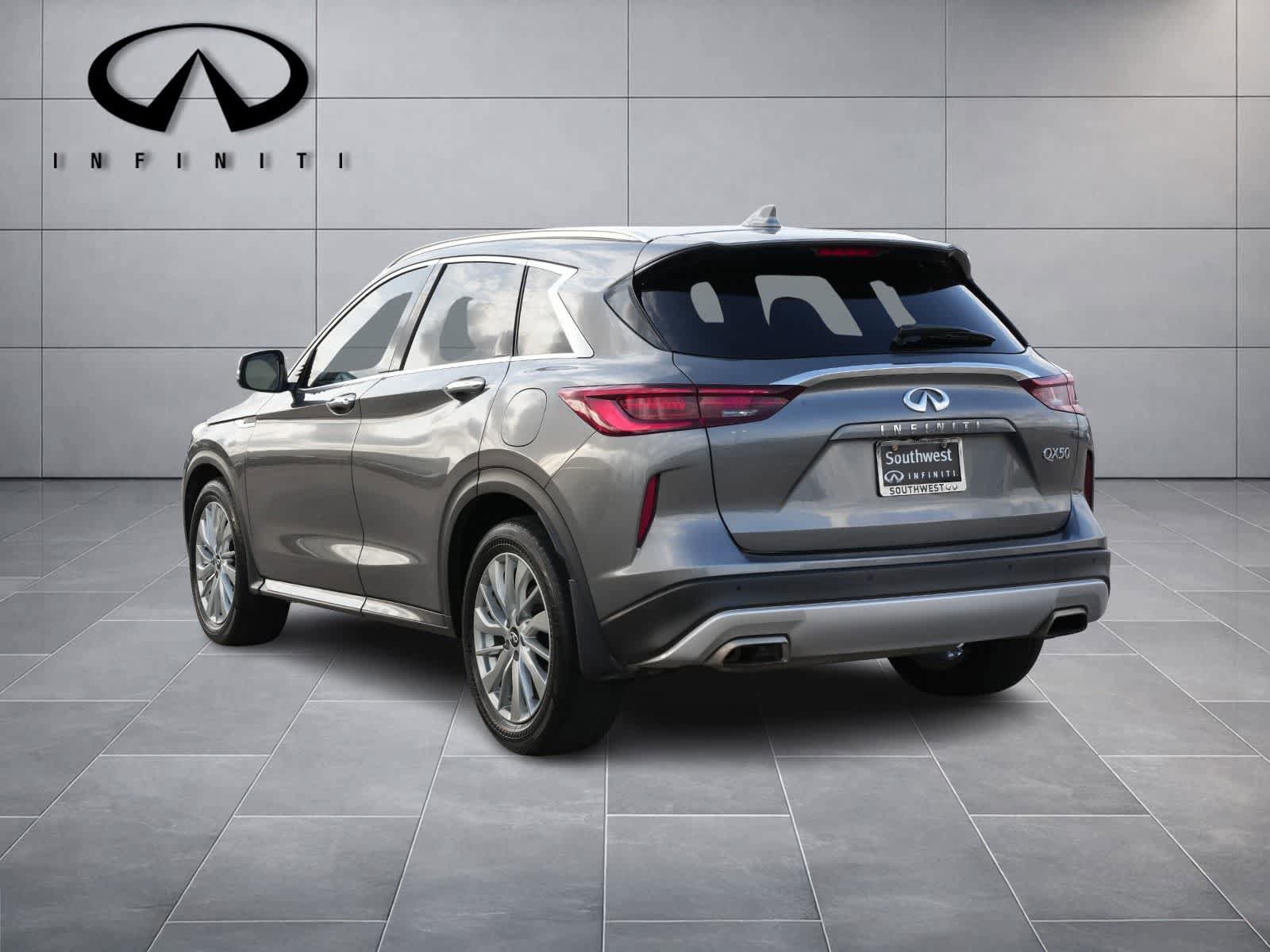 Used 2023 INFINITI QX50 Luxe image 5